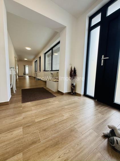 Giroc Central | Casă renovată complet | 4 camere | 2 bai - 9