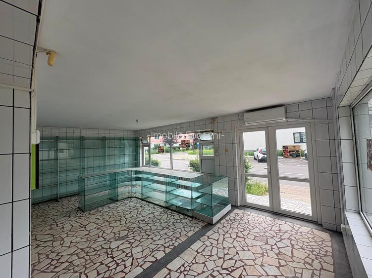 Spatiu comercial de inchiriat - 100 mp - Sud - 8