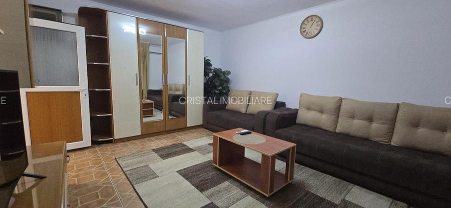 Garsonieră spațioasă 45 mp, etaj intermediar, mobilată, Basarabia - 2