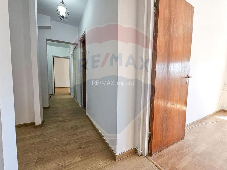 Apartament de vanzare 3 camere Drumul Taberei, Metroul Ialomitei - 15