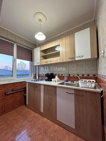 Titan Garsoniera 31 Mp Etaj 4 7 Min Metrou Bloc Reabilitat - 10