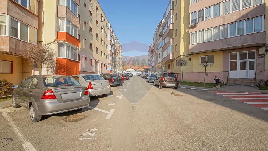 Apartament 3 camere decomandat Codlea | Comision 0% | - 22