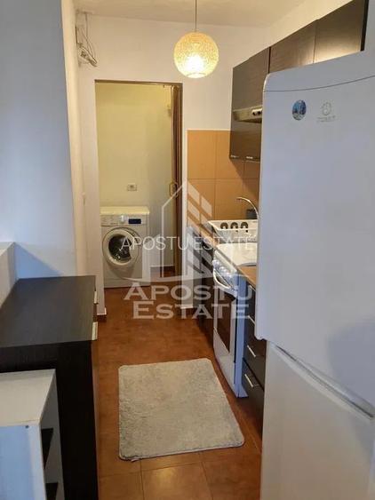 Apartament cu 3 camere, Shopping City, Centrala Proprie, Parcare - 6