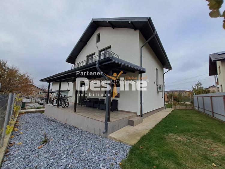  Miroslava CENTRU , Casa individuala, P+1+POD - 2