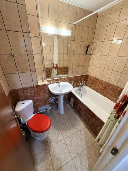 2 camere decomandate | 300 m Metrou Nicolae Grigorescu | Titan | Comision 0 - 9