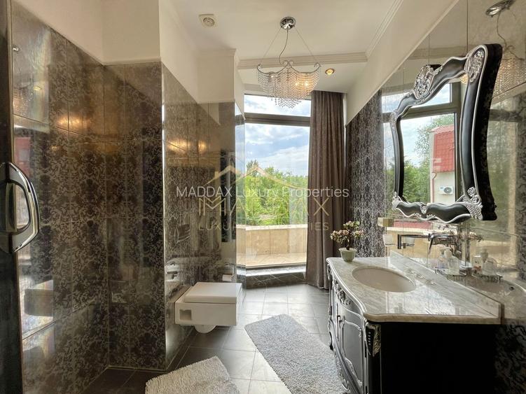 Impressive Villa *1500 SQM usable* 2613 SQM land / Open to the lake - 44