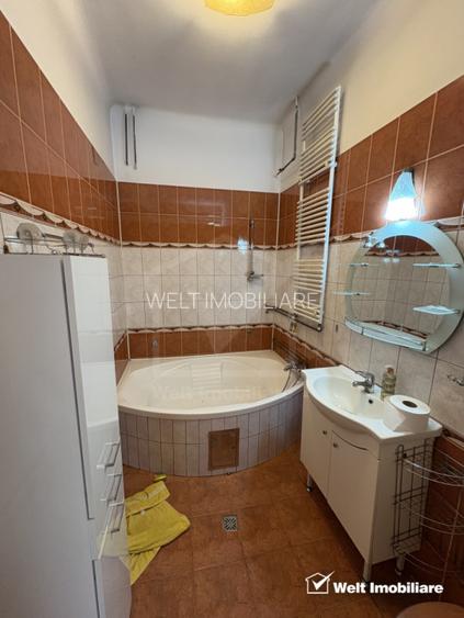 Casa parter + mansarda, situat la curte comuna, teren propriu, 3 locatari ! - 6