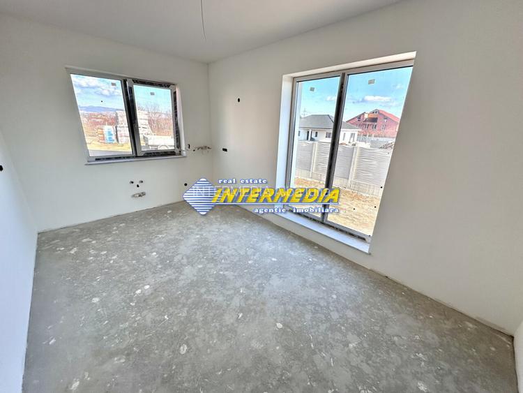 Casa noua in Cetate 4 camere teren 340 mp finisata 90 % - 18