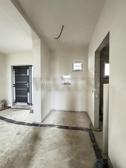 Triplex, 4 camere decomandate, P+1ET, 120 mp, curte 40 mp, 2 parcari, Urusagului - 9