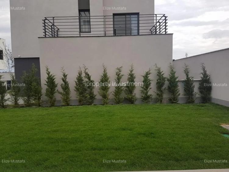 Vila Individuala 5 Camere | Complex Columbus - Scoala Americana | Curte  - 2