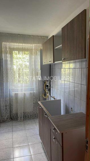 Apartament 2 camere confort 2, zona Viziru 3, etaj 6/10. - 4