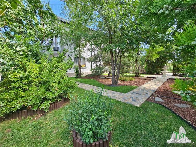 Vila superba, cu piscina, 970mp teren, D+P+E+M, gradina amenajata+pomi fructifer - 25