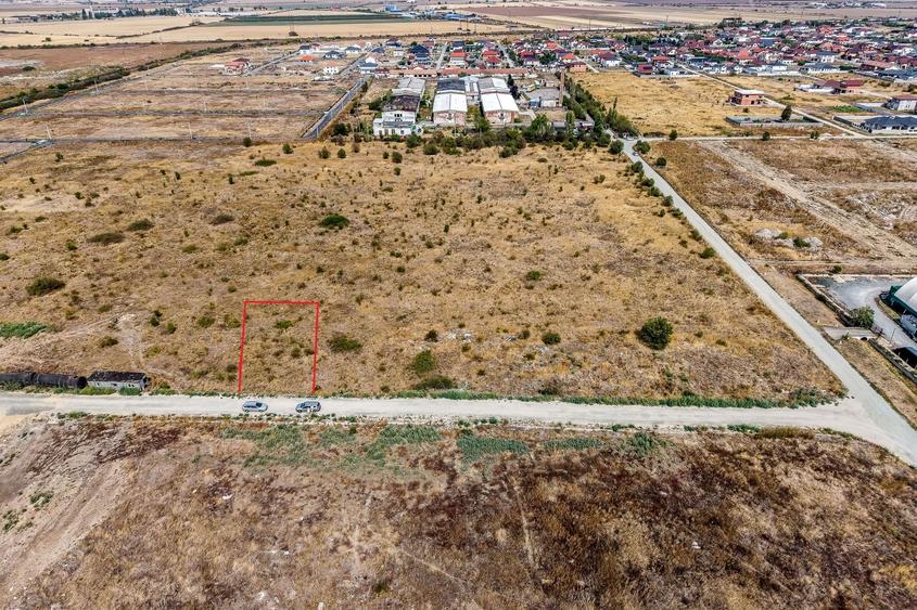 Teren intravilan 611 mp | Front stradal peste 17 m | Vladimirescu