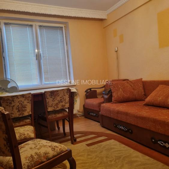 APARTAMENT DE VANZARE CU 2 CAMERE  - 3