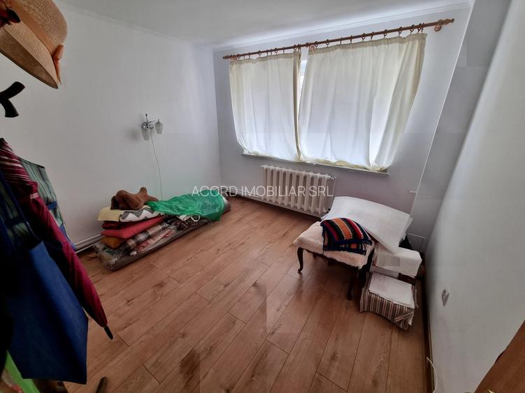 Ultracentral liceul Pedagogic-  apartament 4 camere decomandat - 23