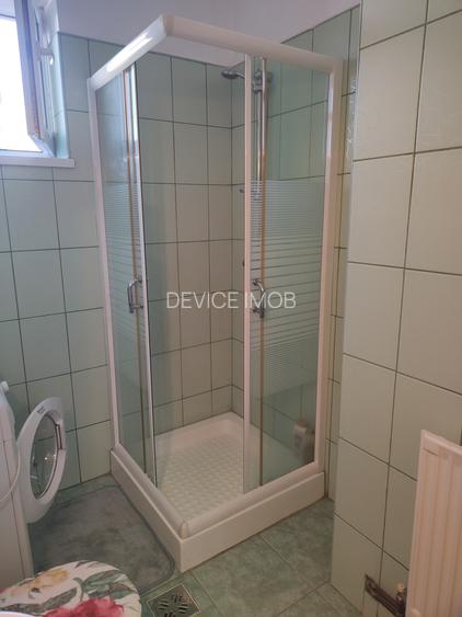 Garsoniera in vila decomandata --renovata -etaj 1 - 8