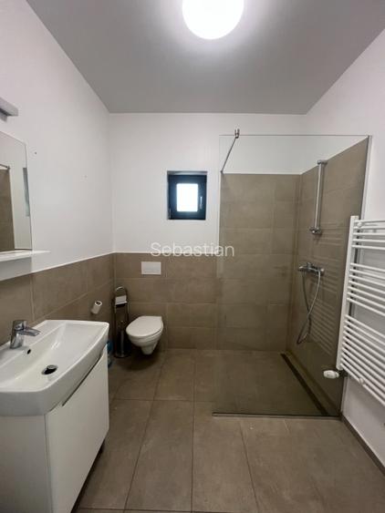    Apartament/birou de 3 camere  - 13