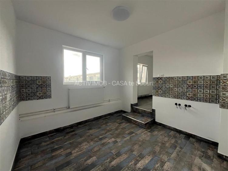 Lugoj, Pensiune 16 Cam., 850 Mp, Renovata Str. Principala - 14