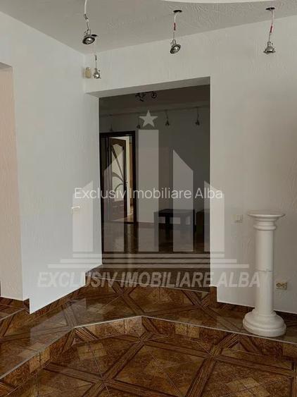 Casa individuala | 398 mp | 900 mp teren | Cetate - 4