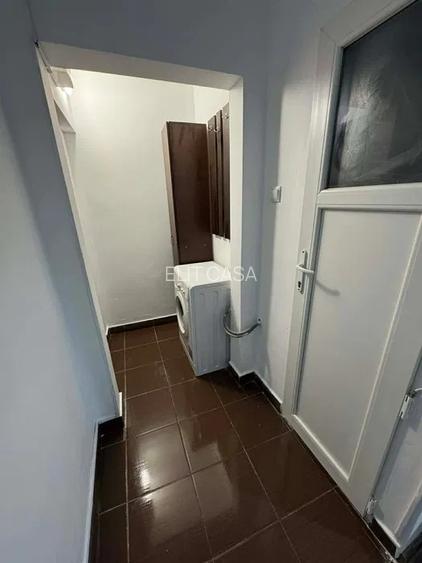 Apartament 2 camere, etaj 2/4, zona Tatarasi - 5