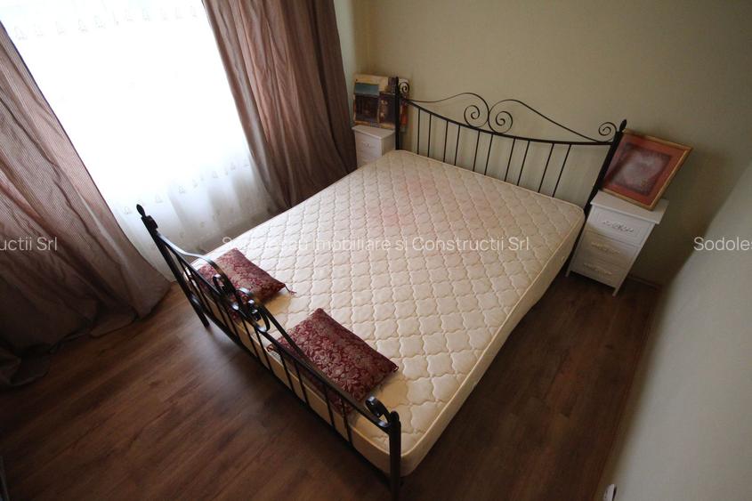 Cochet la 5 minute de Iulius Mall - 5