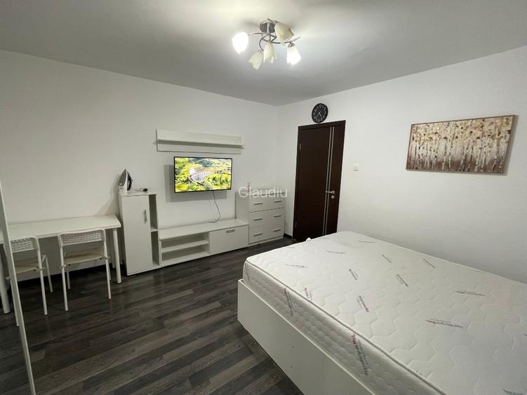 Garsonieră 38 mp, renovată 2025, mobilată complet, 11 min metrou –comision 0% - 12