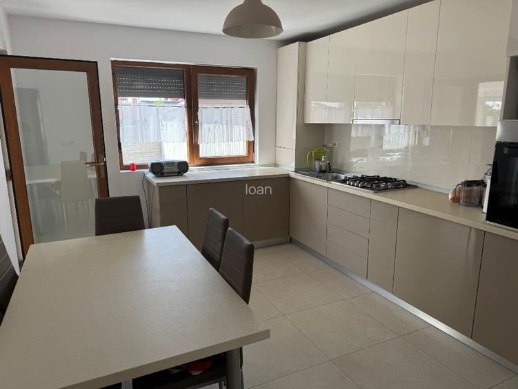 Proprietari Vand Duplex  cu piscină în Mosnita Noua - 8