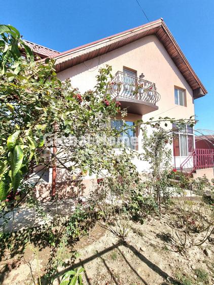 Vila P+1+Teren 1094MP + Gradina + Livada + Garaj | 1 Decembrie - Sos. Giurgiului - 46