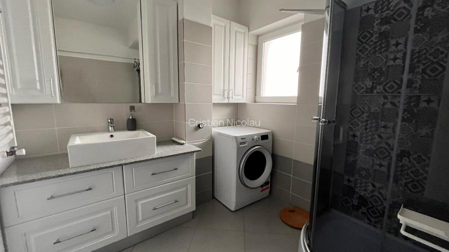 Casa doua fațade super utilata - 9