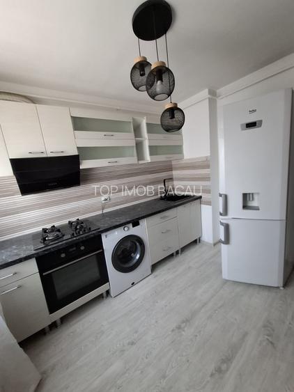 2 camere DECOMANDAT etajul 1, renovat, centrala noua, Bicaz - 2