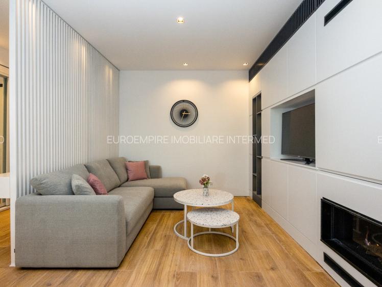 Apartament de închiriat cu 2 camere de lux, Centru - 2