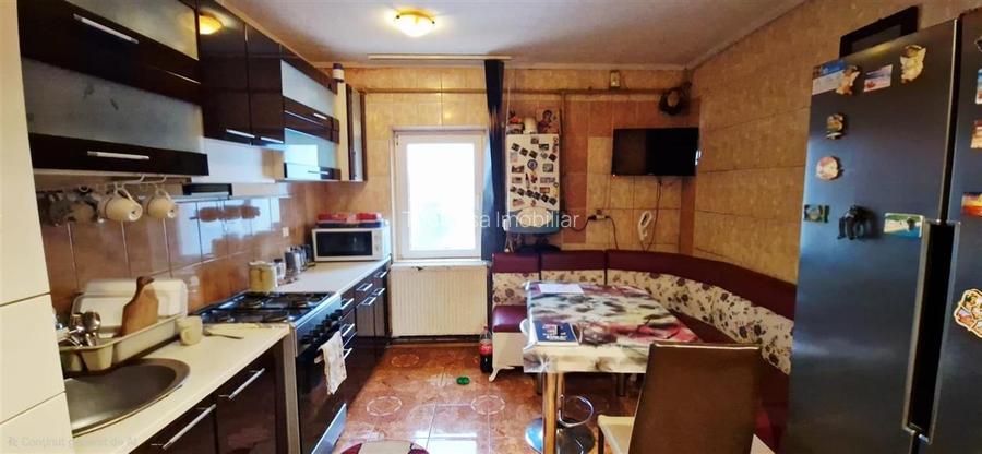 Apartament 2 camere 2/4 Filiasi - 4