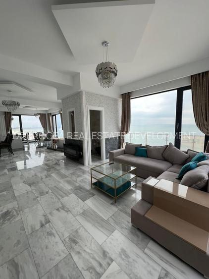 Penthouse mobilat lux , vedere frontală la mare - 2