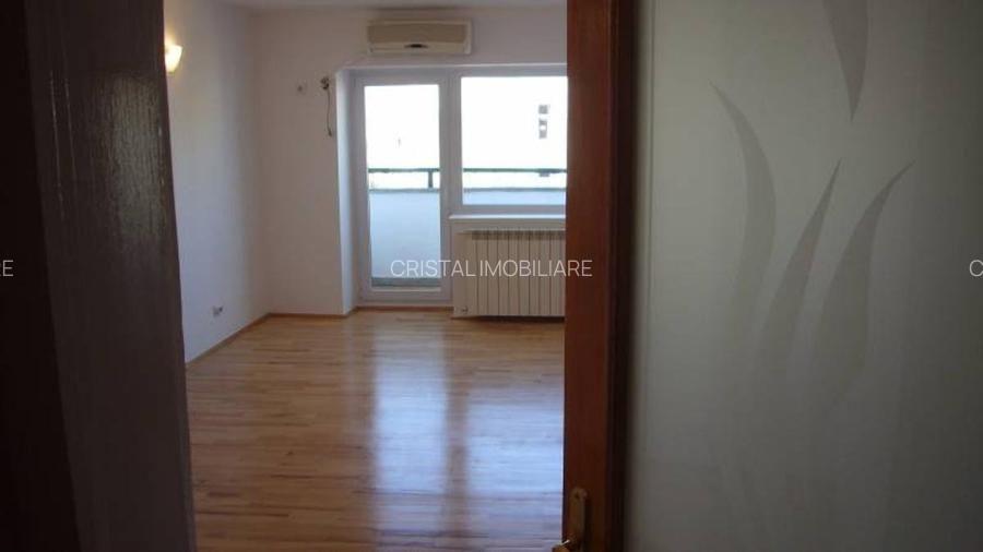 Apartament 5 camere de inchiriat Unirii decomandat, 2 bai, terase, nemobilat, - 2