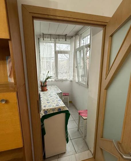 Apartament 2 camere decomandat - Podul de Fier - 4