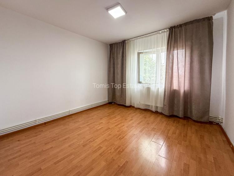 Apartament 2 camere decomandat zona Eden, loc de parcare + centrala - 3