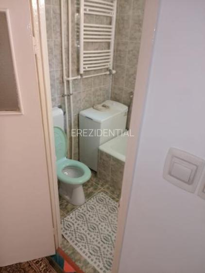 Apartament - 3 camere - semidecomandat -Titan - 15