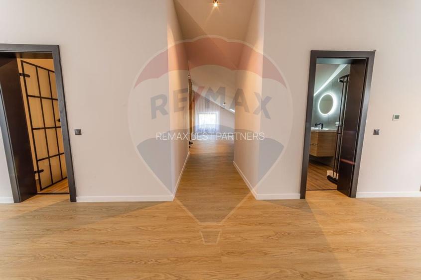 Vanzare 2 Cabane Lux Muntele Baisorii,  Afacere la cheie, Prosumator - 35