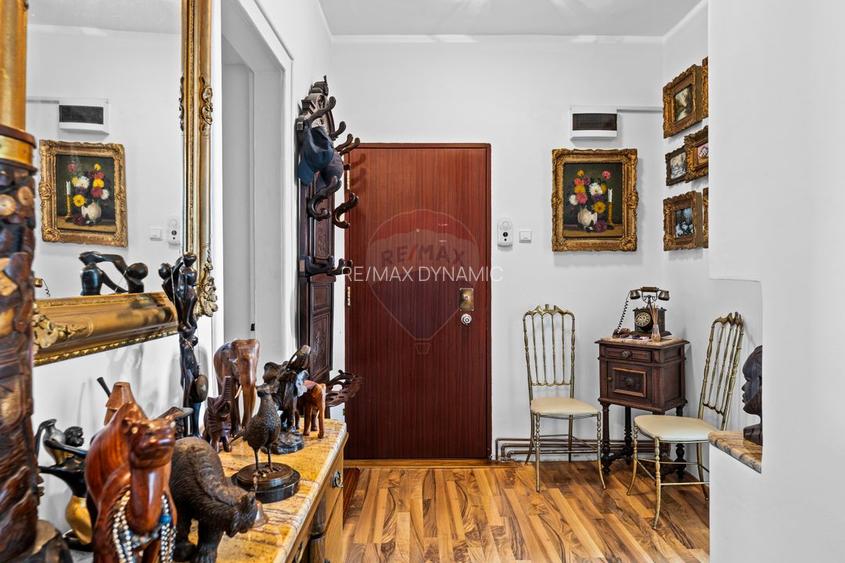 Apartament spațios de vânzare în zonă selectă -Strada Mozart - 16