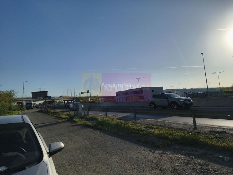 Teren la Joncțiunea dintre A0 și DN5 - 11