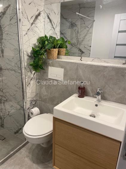 Vând studio cu 2 camere- pe faleza Mamaia nord cu vedere la mare  - 8