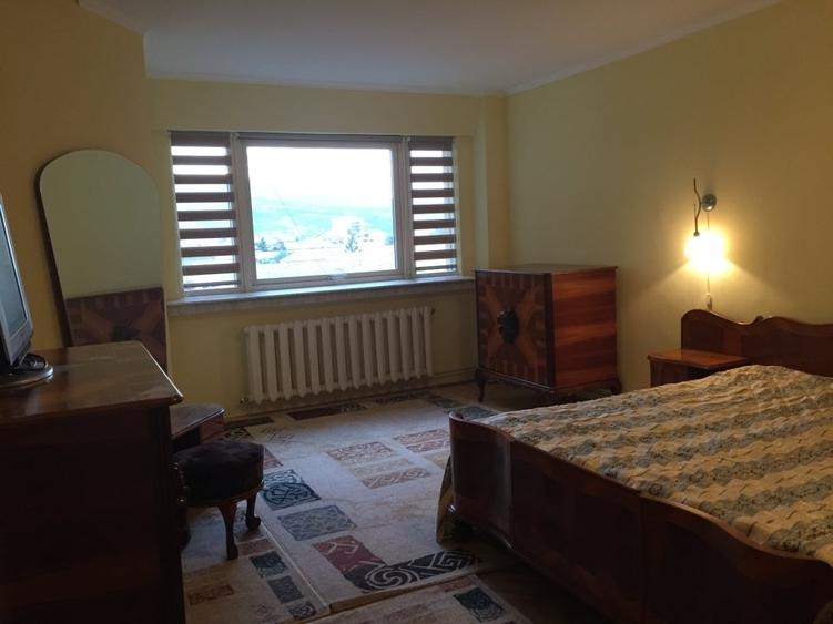 Apartament 4 camere, de preferat pentru inchiriere pe termen lung, 4 sau 3 cam.