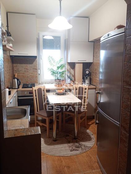 Apartament cu 2 camere, semidecomandat, etaj intermediar, Dragalina - 4