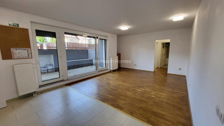 De inchiriat spatiu modern 49,6 mp, zona Kaufland - Sos. Alba Iulia - 3