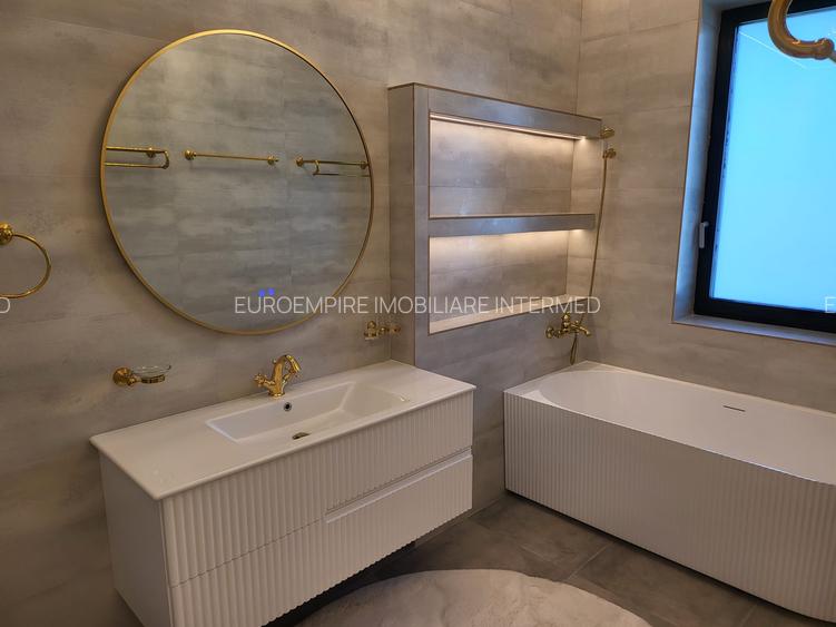 Apartament de  închiriat lux  cu 4 camere, zona Mamaia - 5