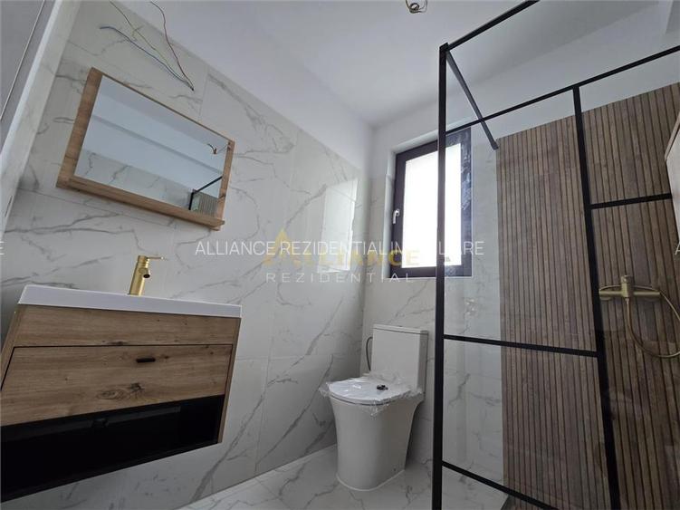 Casa individuala - 4 camere - 2 bai - 440mp teren- cartierul nou - 5