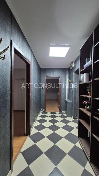 3 Camere | Decomandat | Et ! | Decebal | Pretabil Birou Cabinet | - 4