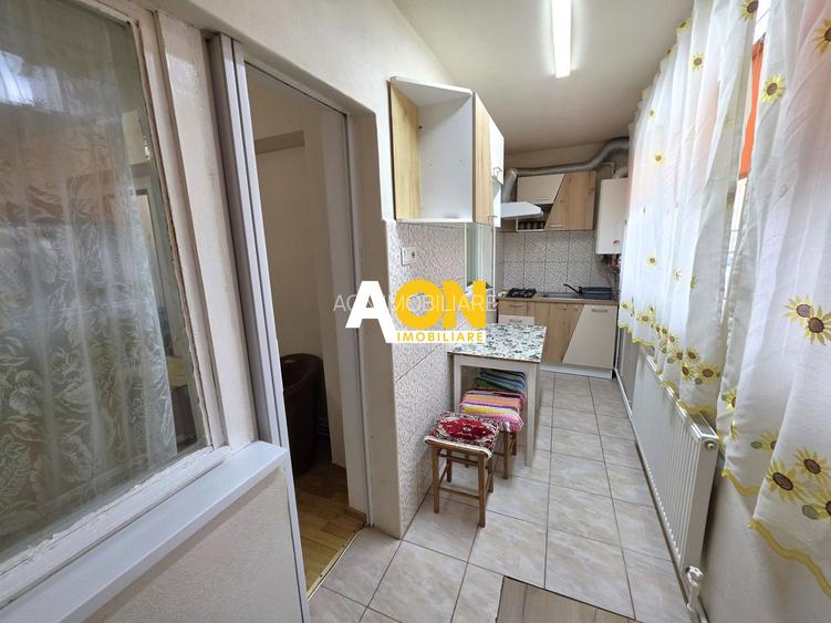 Garsoniera cu balcon, cu camera suplimentara pentru copil, Cetate - 2