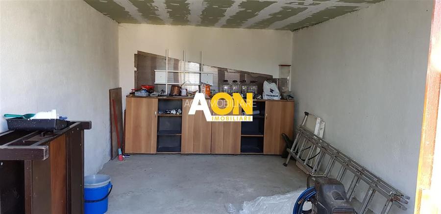 Casă de închiriat, 3 camere, cu terasă și garaj, Partoș - 19