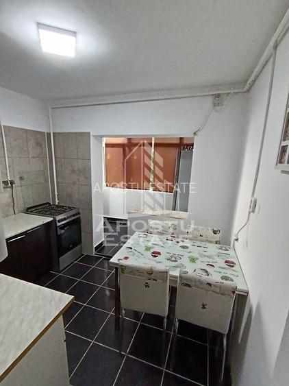 Apartament cu 3 camere de inchiriat, Timisoara, zona Fabric, Centrala - 4